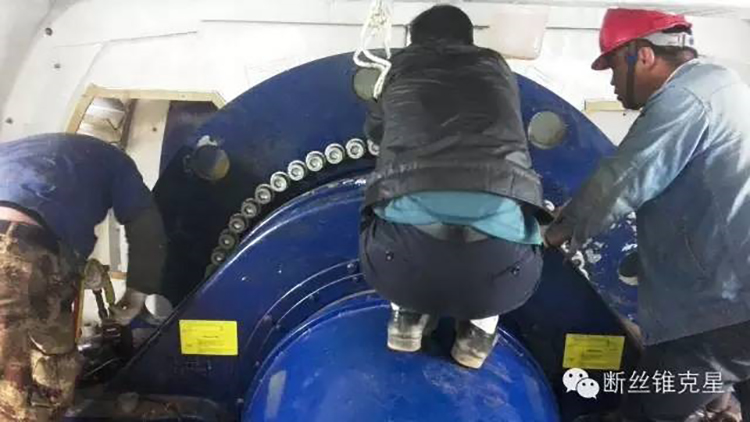 1538806834916534.jpg 52d48afa41b3cffb3c941140eaf61e65_TB2mTISfkqvpuFjSZFhXXaOgXXa_!!2564875774.jpg