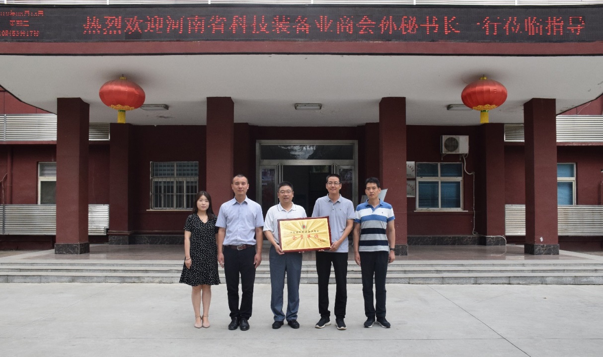 1565768789578772.jpg 1565768789578772.jpg