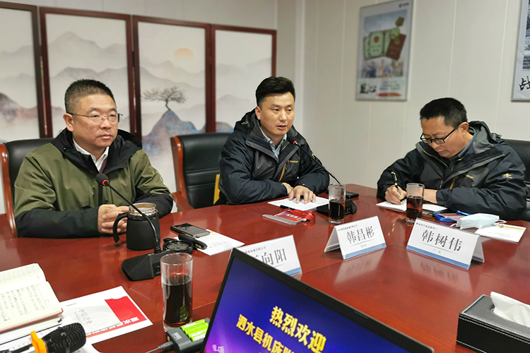 1634786219884079.jpg 【整理】泗水機(jī)床附件行業(yè)協(xié)會(huì)來訪照片L1020褚少青 (8).jpg