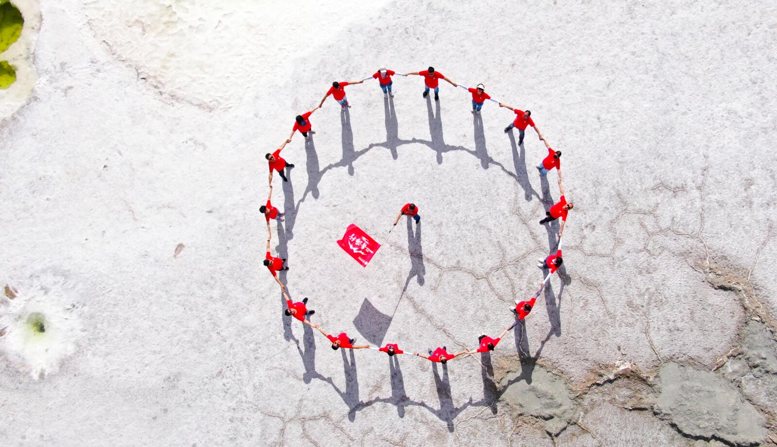 1657955663478393.jpg 1657955663478393.jpg