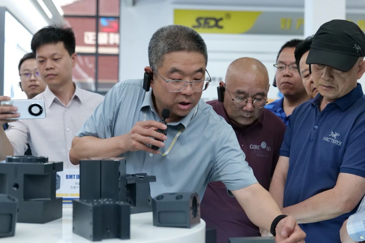 1717740555452969.jpg 1717740555452969.jpg